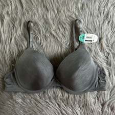 Secret Treasures T-Shirt Bra Womens Size 36B Grey Underwire Back Closure