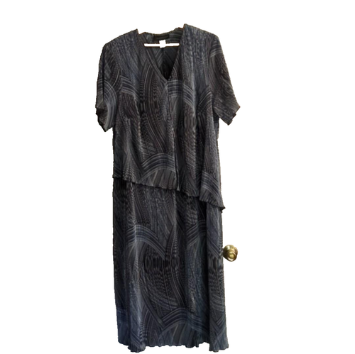 Vintage Connected Woman Gr. 5X Kleid blau Pucker Stoff elegant gestreift Kurzarm