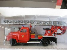 Minichamps 439051070 Feuerwehr OPEL BLITZ 1,75t Drehleiter DL18 Neu OVP