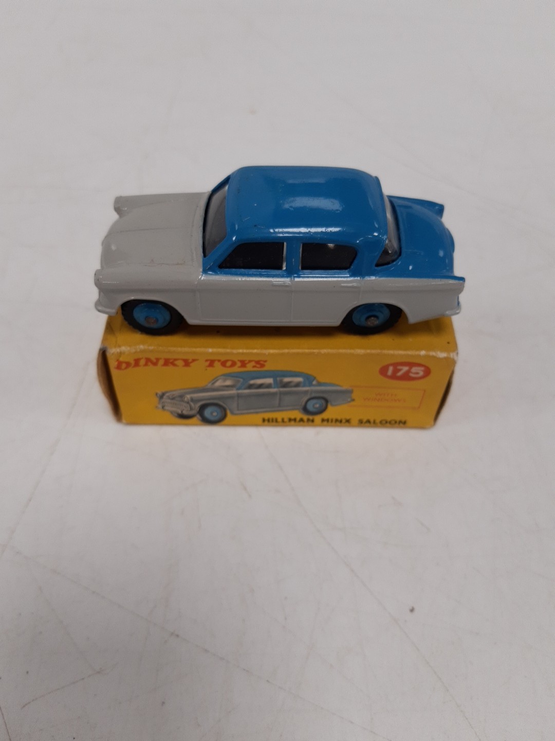 Check The Market for Hillman Minx