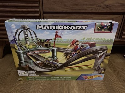 Hot Wheels 1:64 Mario Kart Track Circuit Playset - GHK15, New W/ Some Box Damage