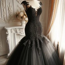 Black Mermaid Wedding Dresses Lace Appliques V-neck Sleeveless Tulle Gothic