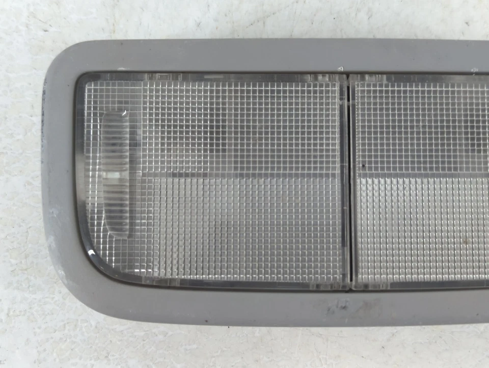 Лампа подсветки салона сиденья 2011 Honda Cr-z N6GTW - Изображение 2 из 4