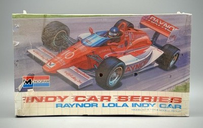 1990 Monogram Indy Car Series Raynor Lola Indy Car Model Kit 1:24 Scale #2909