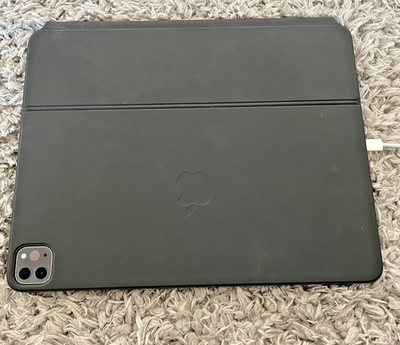 Apple iPad Pro 12.9 Apple iPad Pro 12.9
