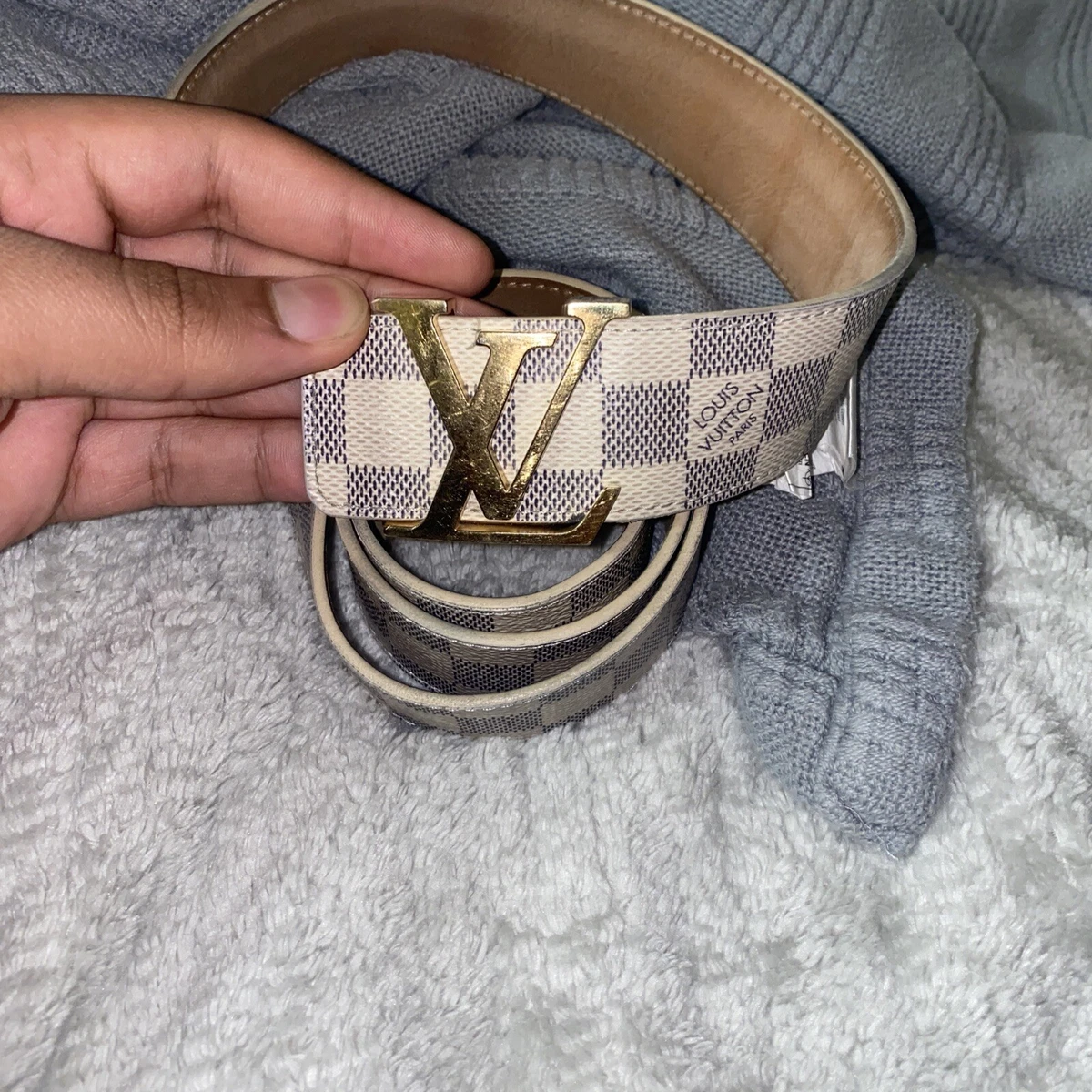 louis vuitton gold buckle