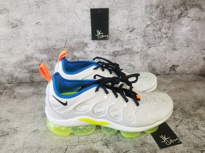 Nike Women's 7.5 Air VaporMax Plus 