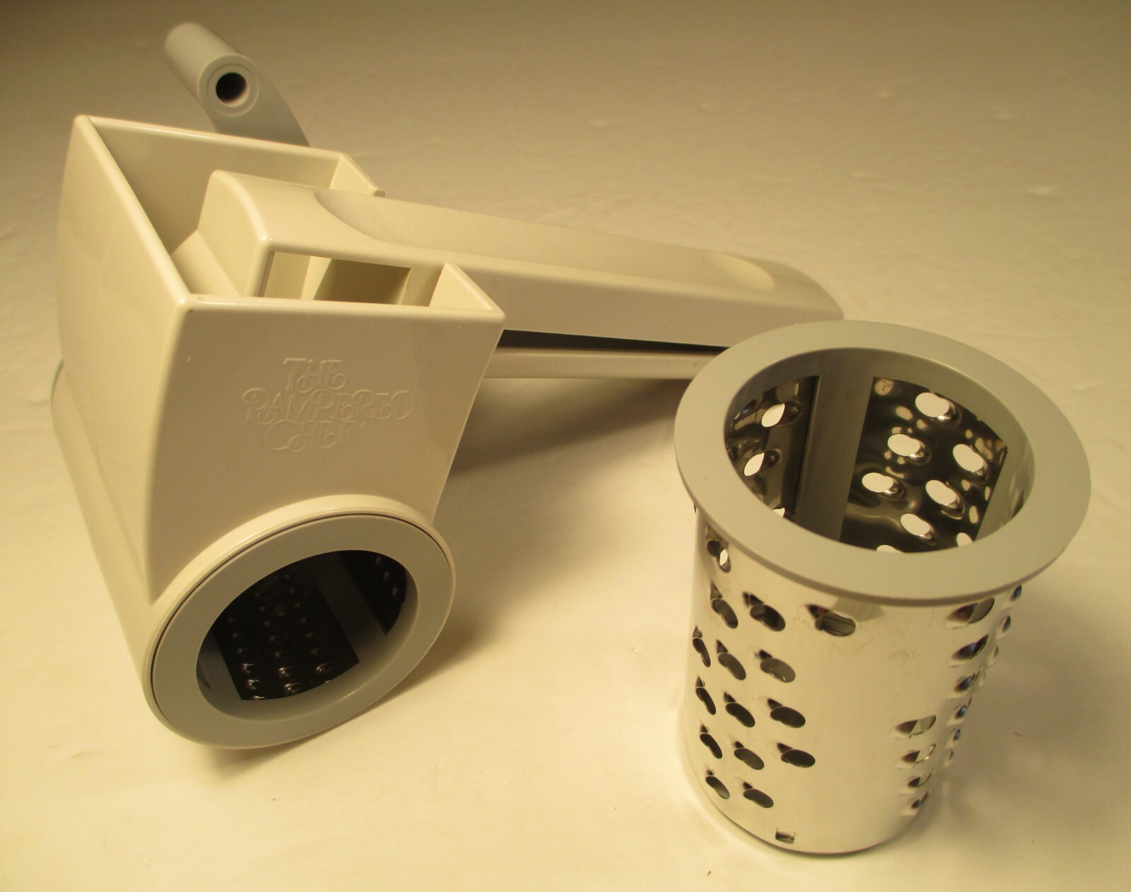 Pampered Chef Deluxe Parmesan Cheese Grater 1275 Rotary Fine Coarse eBay