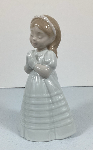 NAO By LLADRO My First Communion Girl Porcelain Figure 1553 Valencia Spain 2005 - Picture 9 of 18