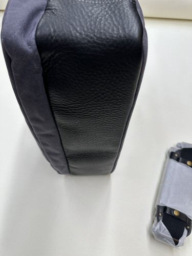 NWT Will Leather Goods The Commuter Messenger Bag Charcoal canvas leather - Picture 14 of 19