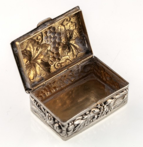 Plata Píldora Caja Con Repujado Uvas y Otros Motivos Adorable - Imagen 5 de 7