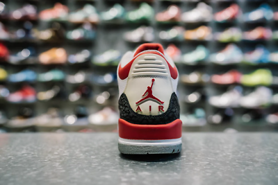 Air Jordan 3 Retro 'Fire Red' 2007 SKU 136064 161 - Authentic