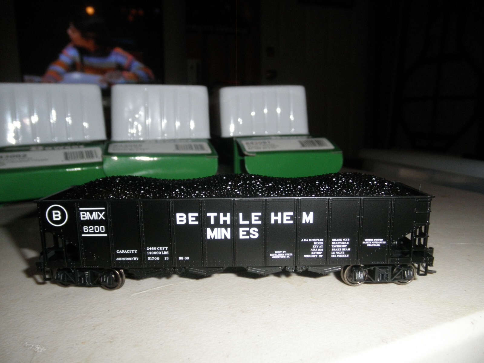 Picture 1 of 4