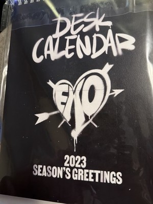 EXO 2023 SEASON'S GREETINGS SMTOWN Lots Of Sealed Inclusions￼ Collectible K-POP