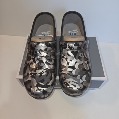 NIB Dansko LT Pro Patent Twisty Clog Size 38 EU 7.5-8 US