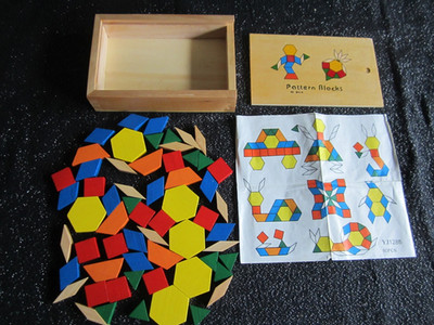 Altes  Pattern   Blocks   Spiel   Holz    60   Steine
