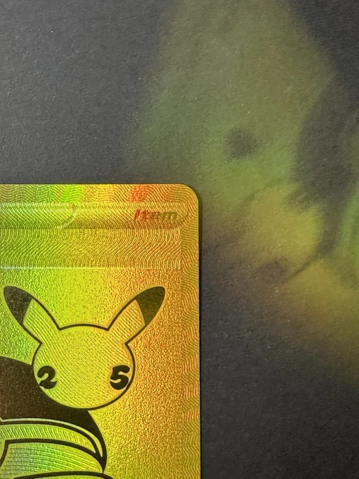 Poke Ball SWSH146 SWSH: Sword & Shield Promo Cards Holo - Image 3 of 4