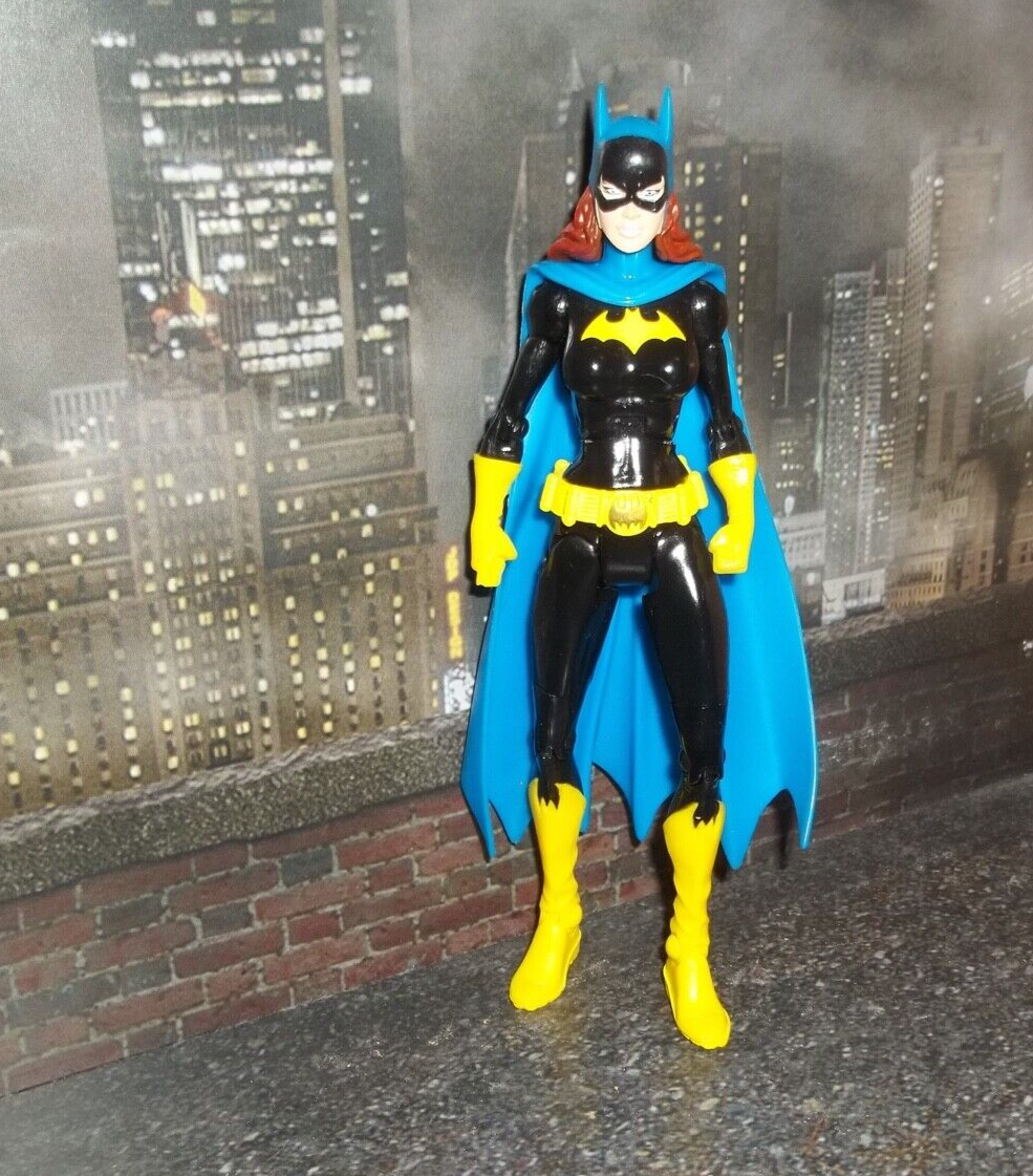 DC UNIVERSE CLASSICS SERIES BATMAN LEGACY WAVE BARBARA