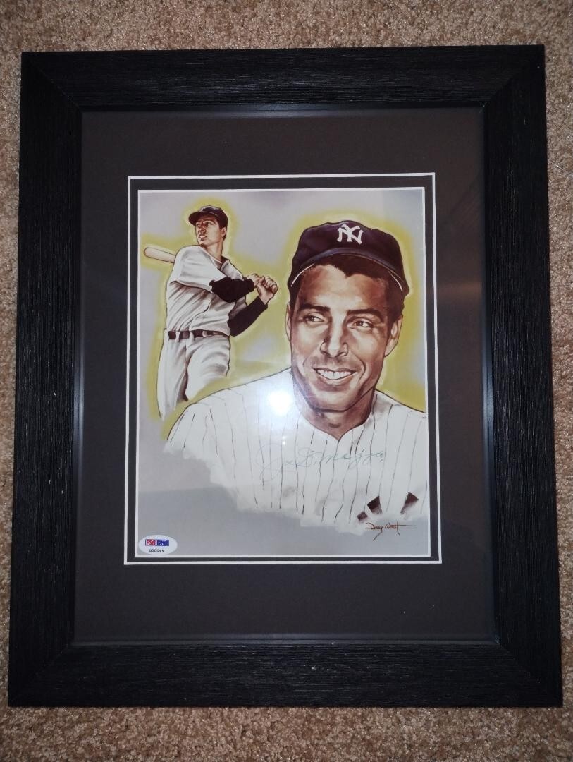 Joe DiMaggio Autographed Signed New York Yankees 8x10 Color Photo Framed - PSA/DNA Q00049 N.Y. YANKEES 
