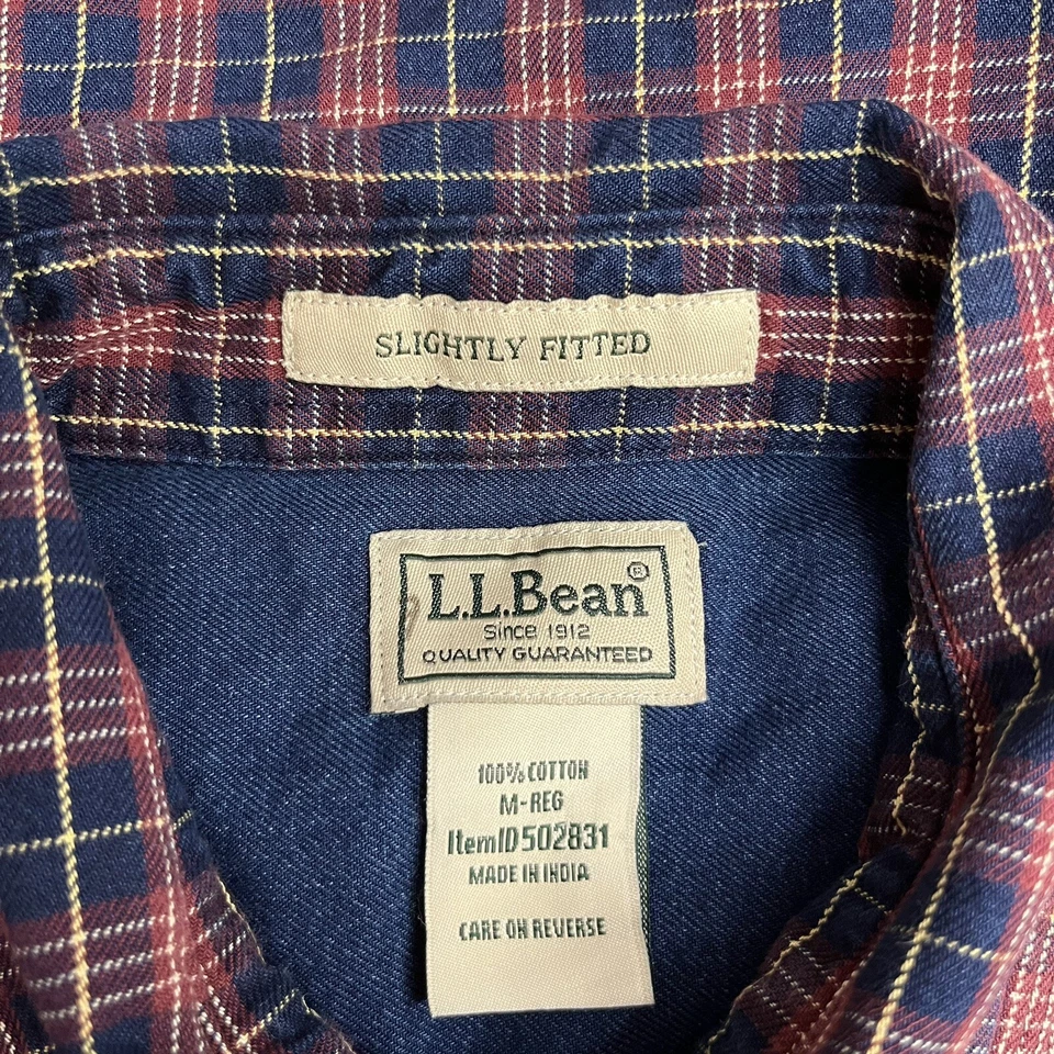 L.L. Bean Mens Flannel Shirt Navy/Red Plaid Pocket Outdoor M Slightly Fitted euc - Image 3 of 4