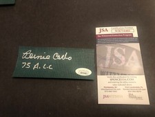 JSA BERNIE  CARBO SIGNED FENWAY PARK USED WALL PAD COVER MLB CERTIFIED 2”x5” 481