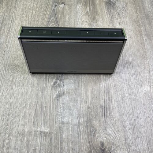 Bose SoundLink Bluetooth Mobille speaker II 404600 NO POWER CABLE - Picture 1 of 7