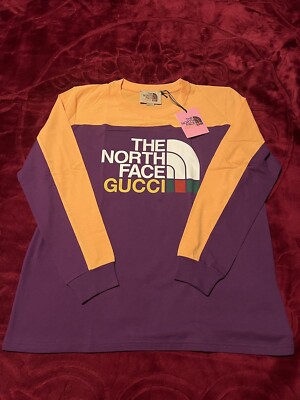 GUCCI × THE NORTH FACE クロップドスウェットシャツ 大人気GUCCI×THE NORTH FACE クロップドスウェットシャツ