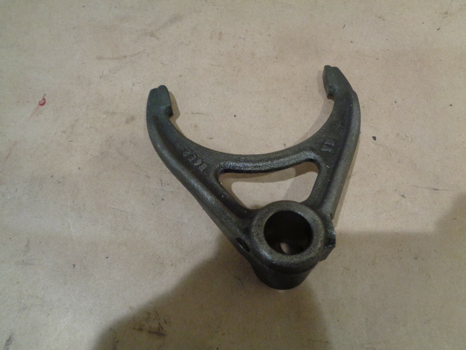 Ferrari 430 - Gearbox Control Rod/ Fork Reverse Gear    P/N 185708