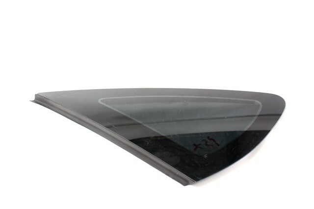 1360767 Glas Fest Kotflügel Hinten Links Getönt FORD Focus 1.6 B  