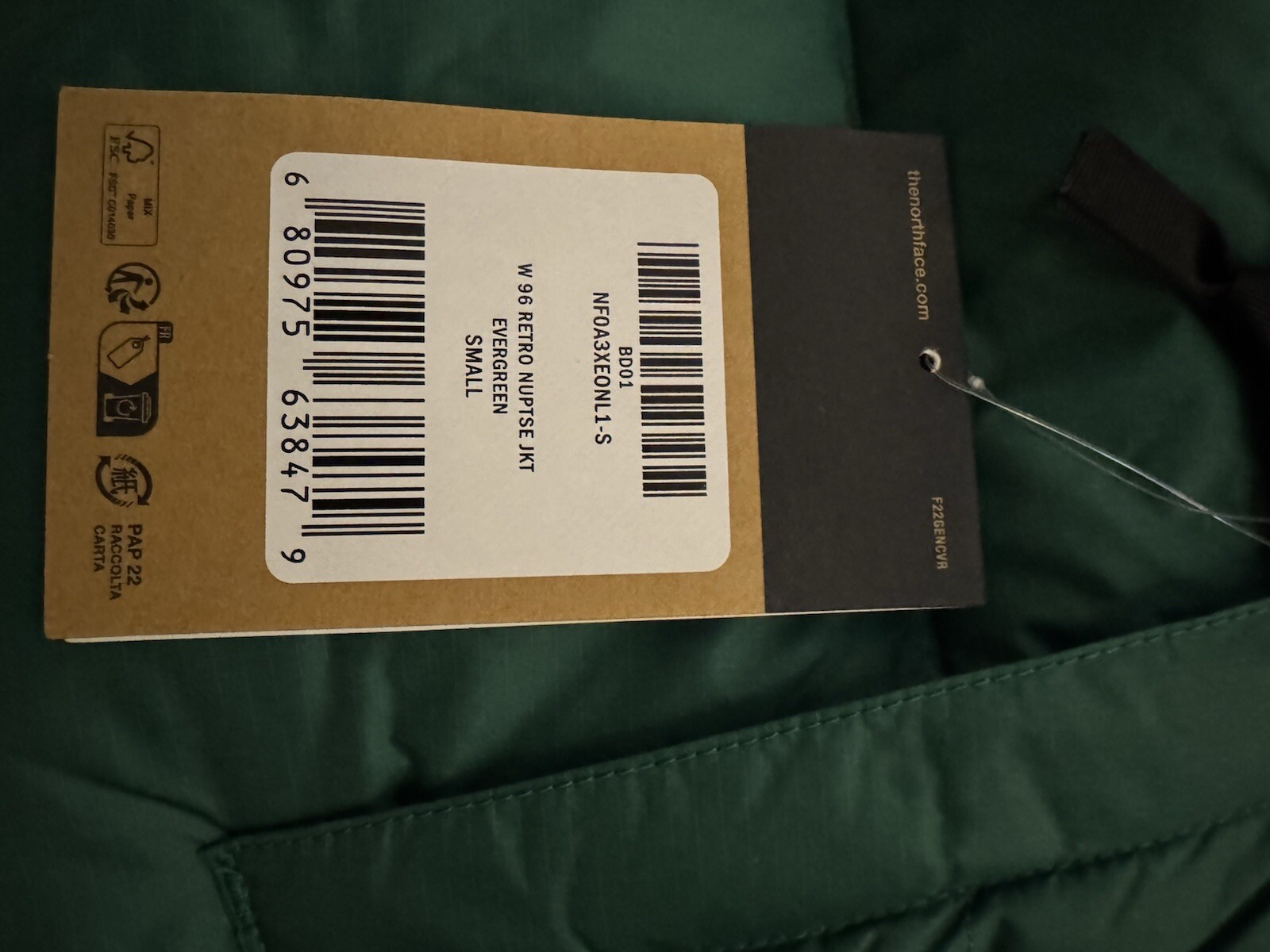 The North Face Small Black & Green Retro Nuptse Puffer Jacket - £315 image 4