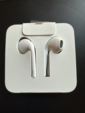 Apple EarPods Wired Headphones with Lightning Connector New/never Used