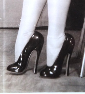 Charles Guyette. Original Vintage 1940s? Ultra-high heels.