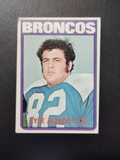 1972 Topps - #106 Lyle Alzado - Rookie Card Free Shipping . rookie card picture