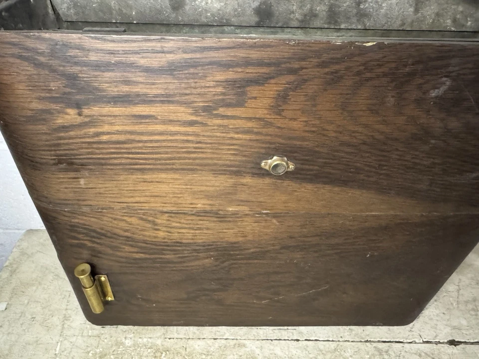 Antigo tanque de vaso sanitário de madeira montado na parede madeira cobre armário de água sem tampa peças - Imagem 2 de 4