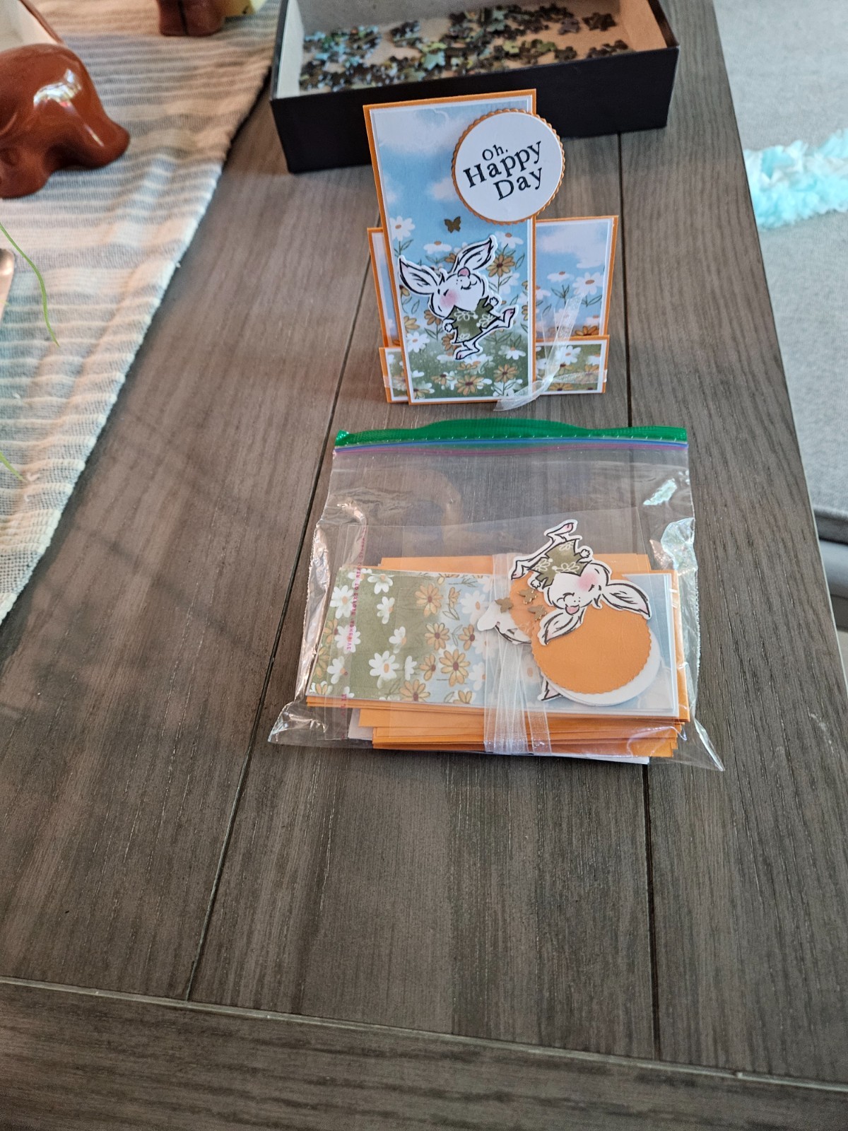 STAMPIN UP CARD KIT -BUNNY OH HAPPY DAY Makes 4- Set  #25.478