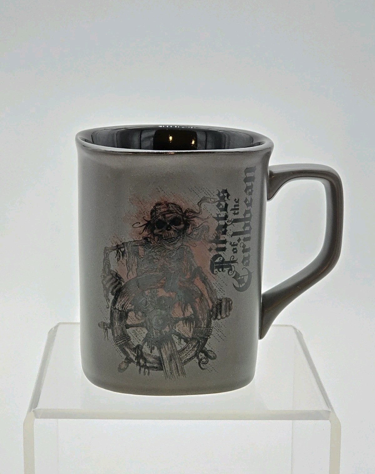 Foto 1 di 9