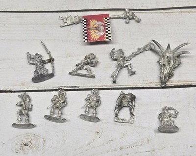 Warhammer Figurine Lot Assorted 10 Pieces Total 8 Figures 1 Flag 1 Dragon Head