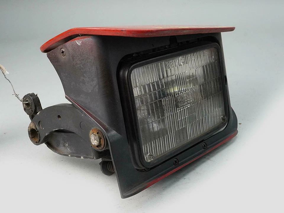 Conjunto de faros delanteros Dodge Daytona 1987-1991 lado izquierdo del conductor OEM Foto 2 de 4