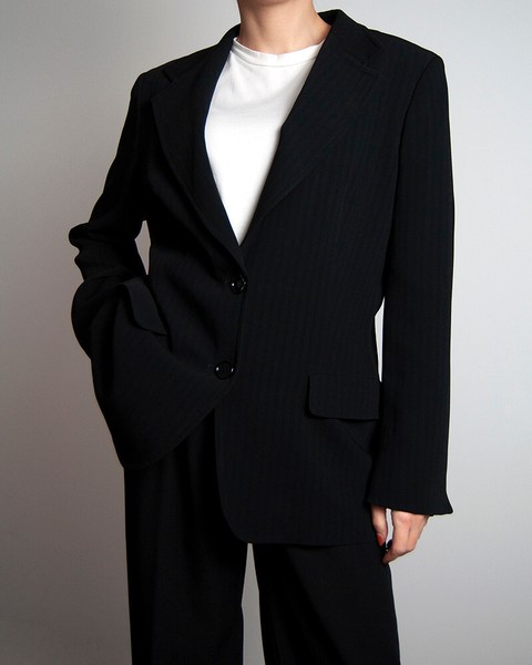 MAXMARA Size IT 48 Black satin stripe two button classic blazer timeless