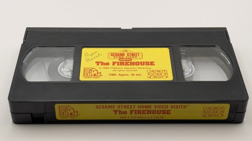 Sesame Street Home Video Visits The Firehouse (VHS, 1990) RARE VTG Vintage! - Imagen 6 de 6