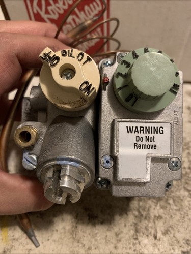 ROBERTSHAW 700-205 Gas Valve 23UP05 - Picture 4 of 6