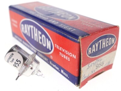 955 = VT-121 = CV1059 = 110E/4 Raytheon Radio Röhre tube Valvola NOS NEW NEU