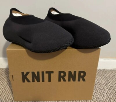 yzy knit runner
