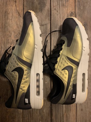 nike the zeros
