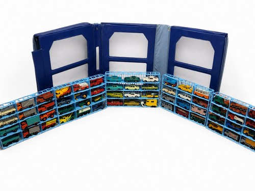 A LOT OF 60 DIFFERENT LESNEY IN OLD RARE CASE MOSTLY  FROM  THE ORIGINAL SET