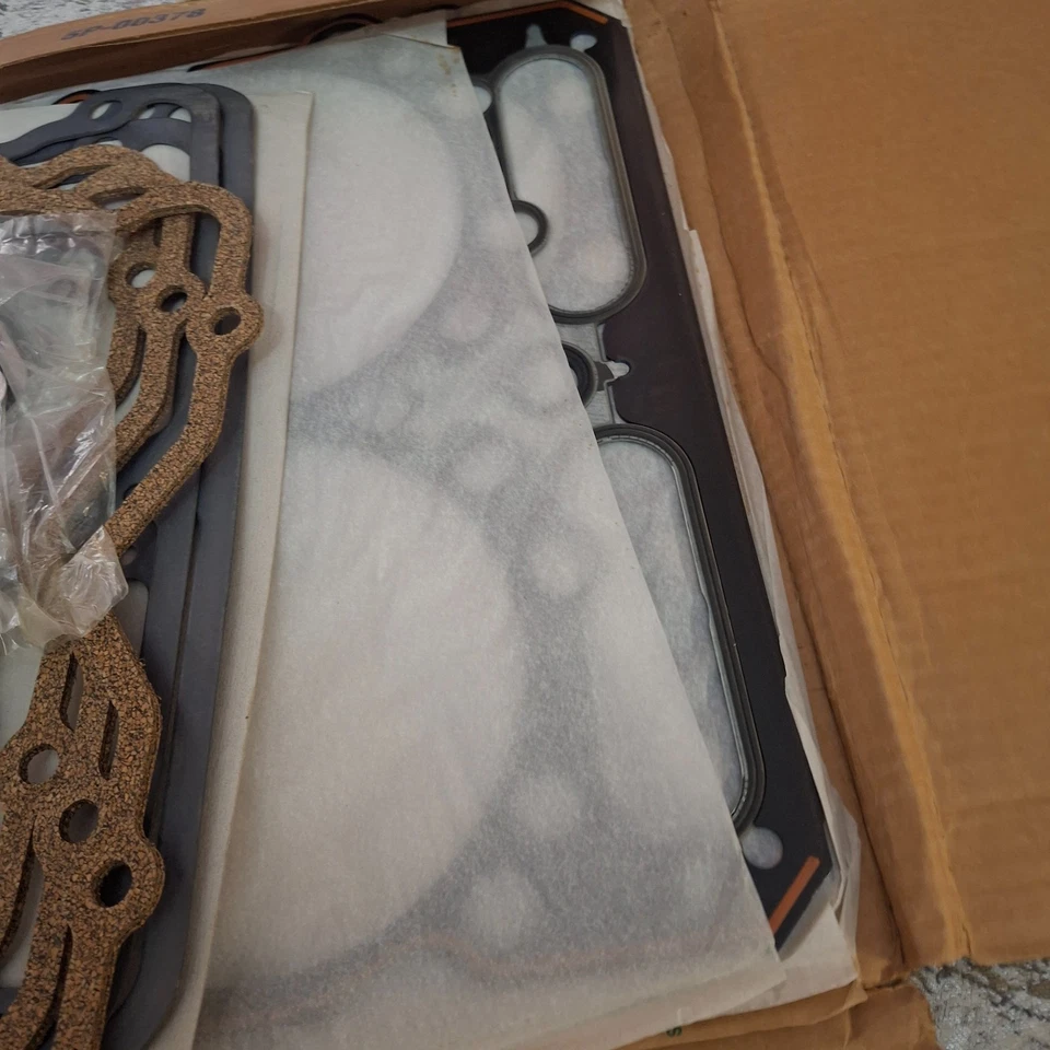 Fel-Pro BB740A Upper Engine Gasket Set for Cummins NHC250 Overhaul Kit 4024955 - Image 3 of 4