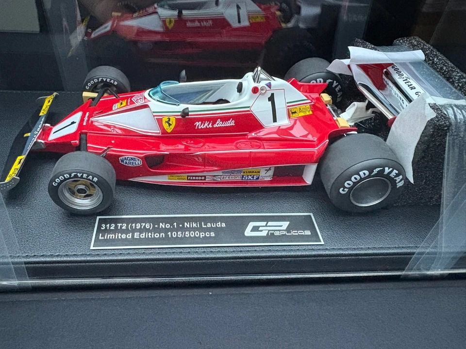1:18 GP Replicas GPR 027A Niki Lauda Ferrari 312 T2 #1 'Rush' 1976 - Image 2 of 4