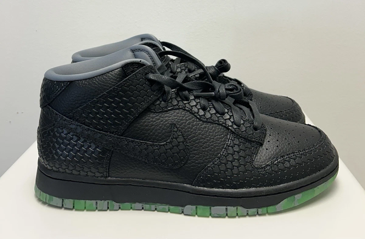 Nike Dunk Premium Mid Halloween Headless Horseman Shoes Sz 12 PRE-OWNED Nike Dunk Premium Mid Halloween - Headless Horseman for Sale  main image 2