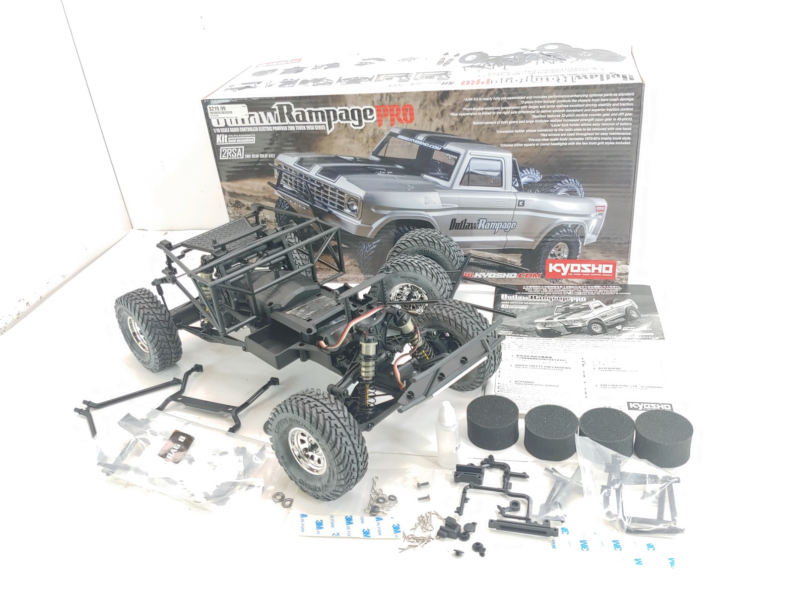 Kyosho Outlaw Rampage Pro 1/10 Trophy Truck Built Kit Roller w/ Tires (No Body)