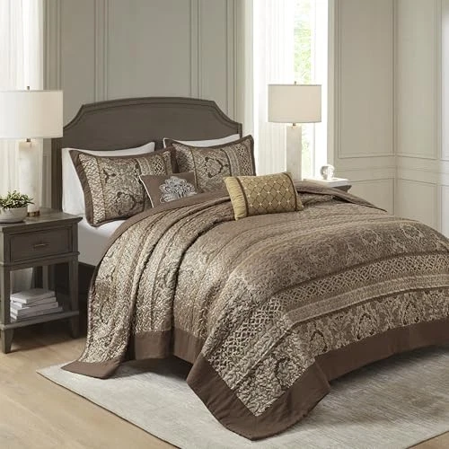  Bellagio Reversible Quilted Bedspread Set, Solid Reverse Summer Breathable,  - Image 2 of 4